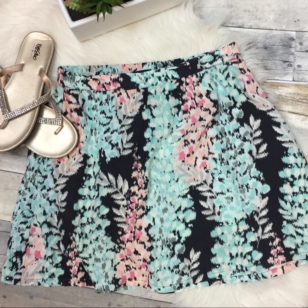 GAP floral print Skirt size S